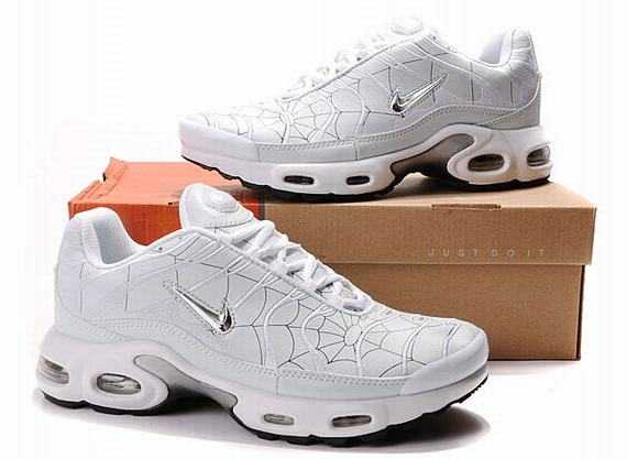 tn vrai nike air max tn requin de la porcelaine
